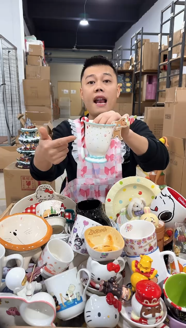 瓷片姜饼人一杯一勺