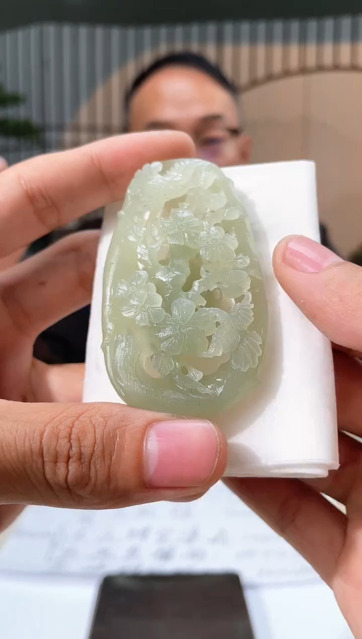 【闪购商品】定制和田玉和田玉（多样性拍一发一带证）130108