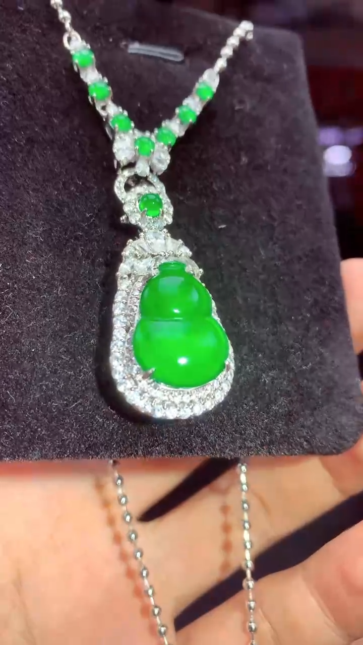 【闪购商品】定制翡翠未镶嵌W多样性发货拍一发一