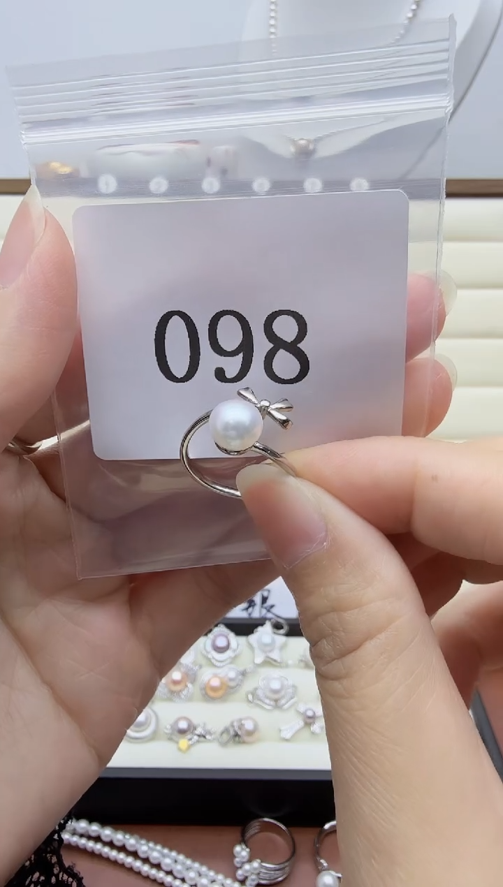 银S925镶嵌戒指淡水珍珠用****4098