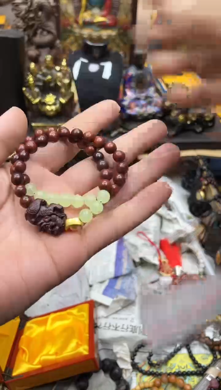 【闪购商品】大叶紫檀（黑酸枝木类） 