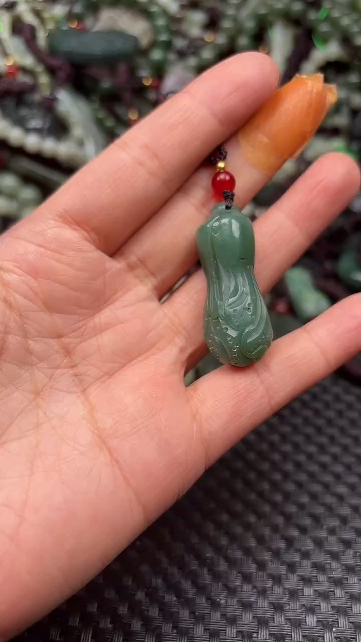 【闪购商品】和田玉颈饰未镶嵌1