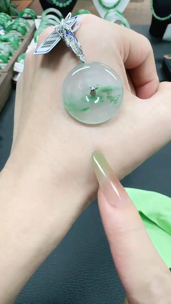 未镶嵌1石英质玉（非洲翠）9022