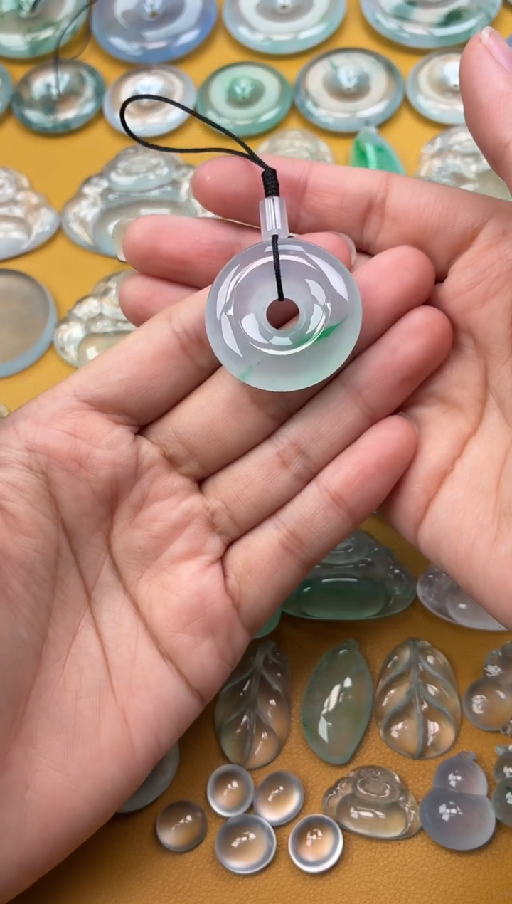 吊坠(不含链)未镶嵌翡翠33 圈圈 31.1 7.3