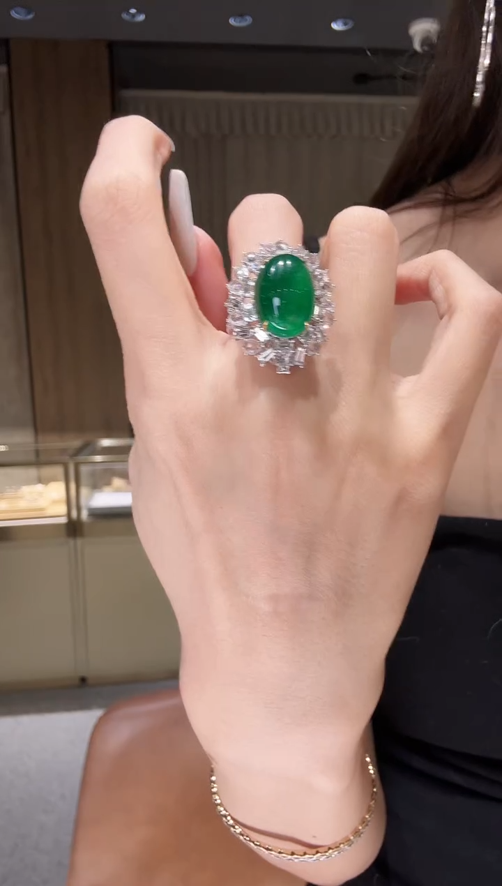 铂Pt950镶嵌戒指祖母绿CE0943