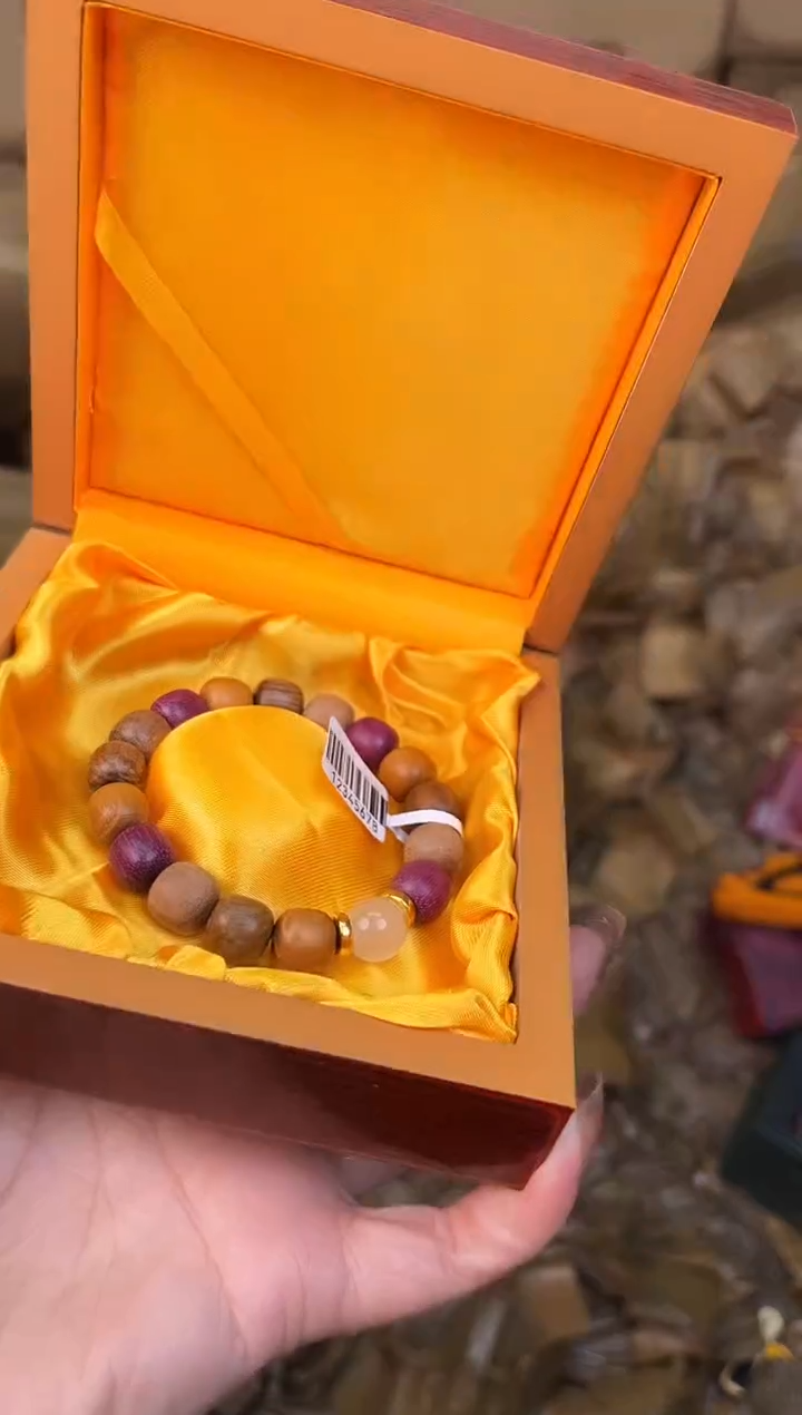 手串立夏甄选福利闪购商品无礼盒