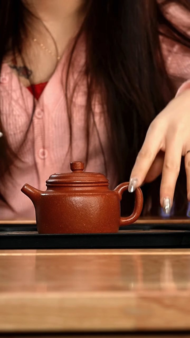 【闪购商品】紫砂茶壶徐慧红降波光素德中220CC