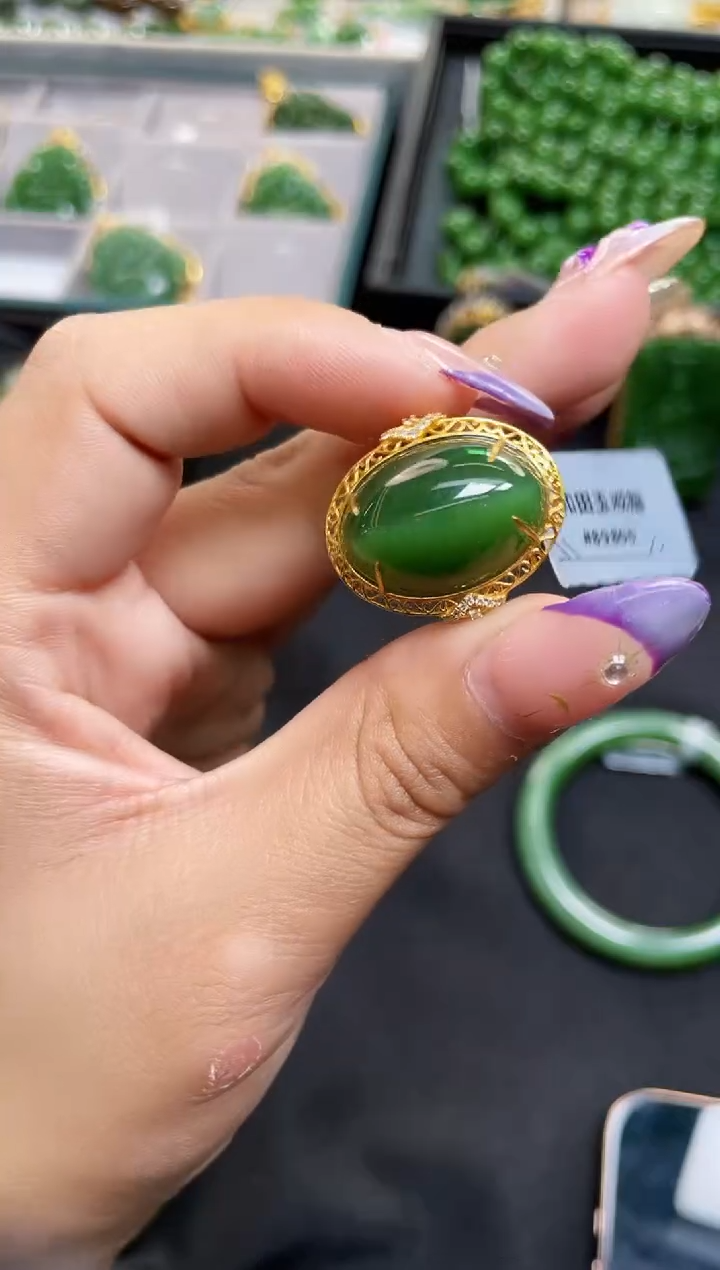 【闪购商品】和田玉戒指18K金镶嵌多样性发一