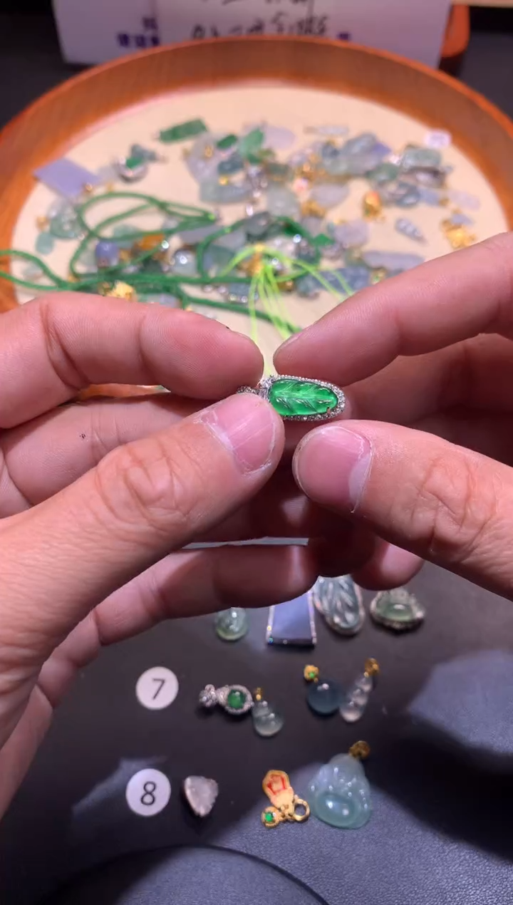 【闪购商品】翡翠吊坠(不含链)银S925镶嵌1