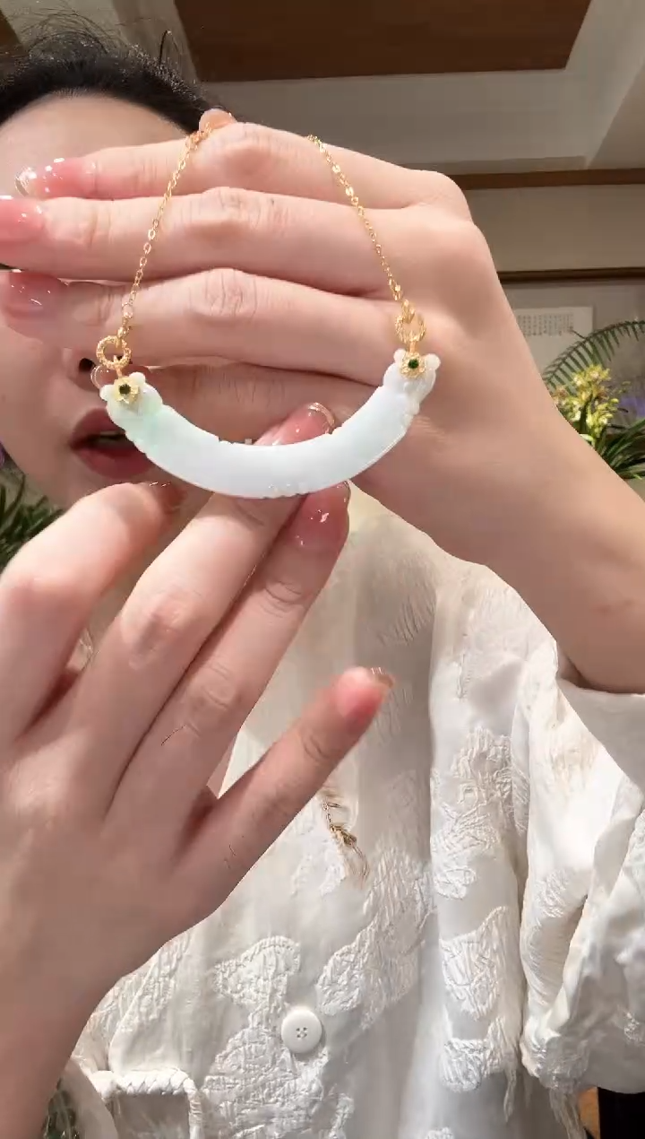 【闪购商品】翡翠颈饰未镶嵌国风