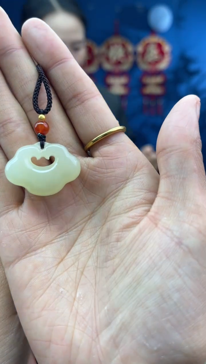 【闪购商品】和田玉颈饰未镶嵌1