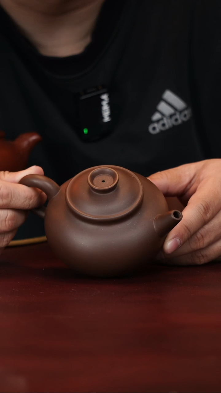 茶壶紫砂吴勤芳--手工--