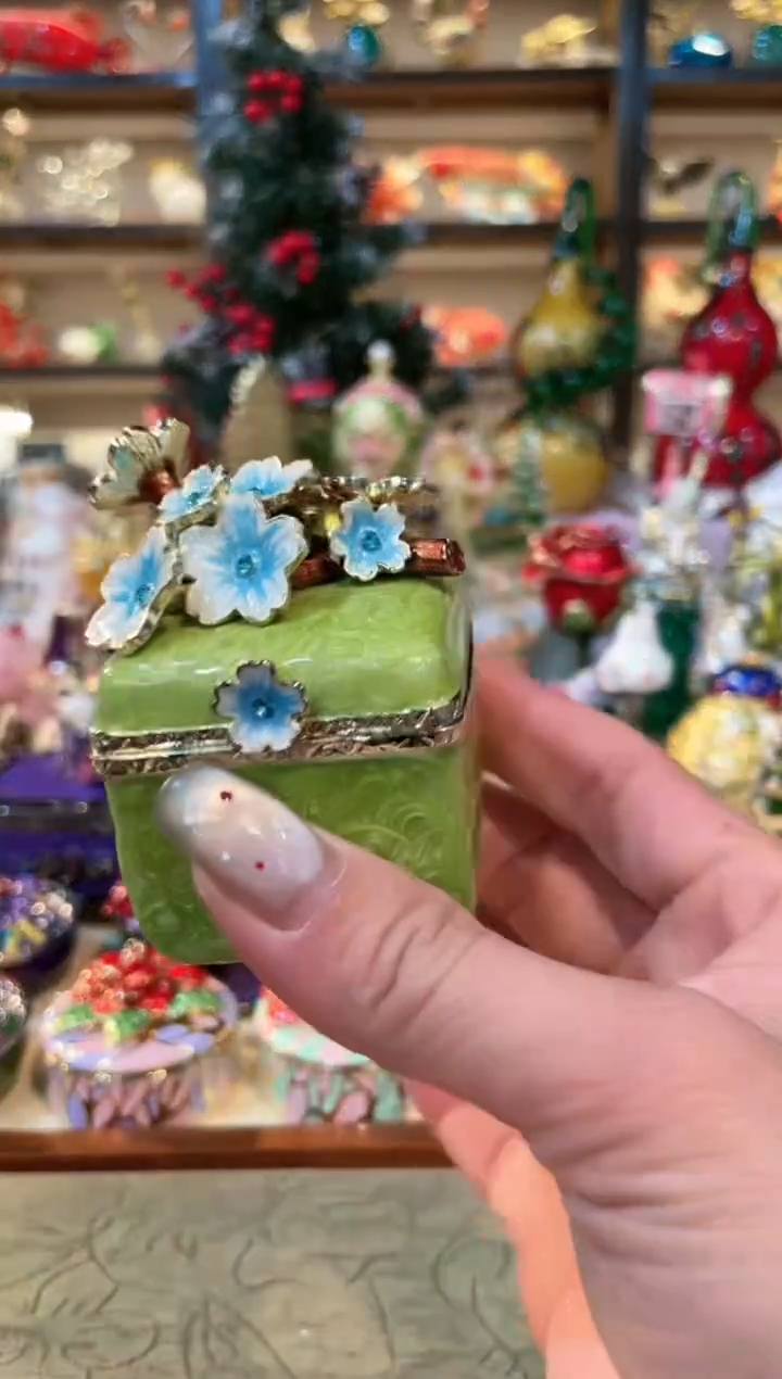 【闪购商品】 珐琅彩精致首饰盒