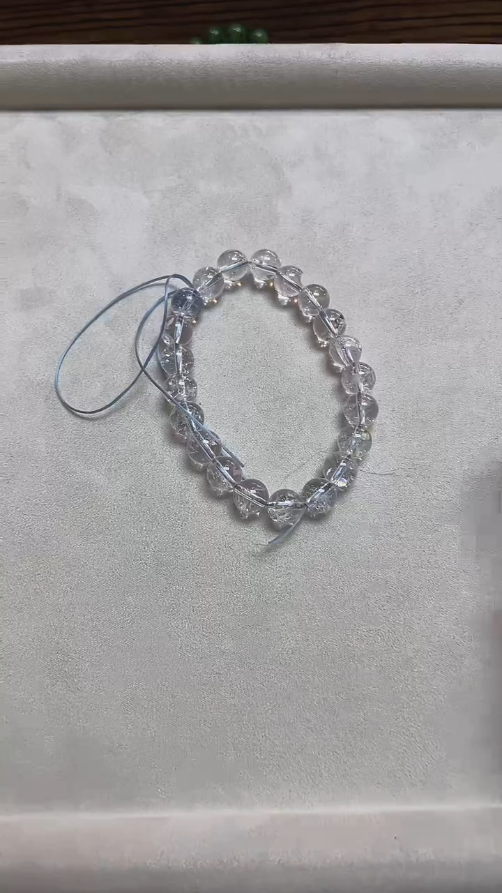 1未镶嵌水晶啊赛斯特来手串 多样性发 只发一单