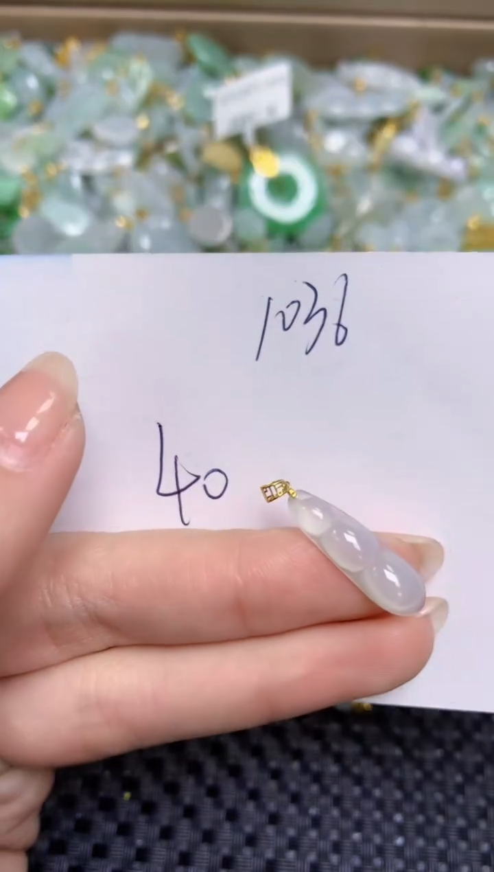 【闪购商品】翡翠颈饰18K金镶嵌天然缅甸A货翡翠