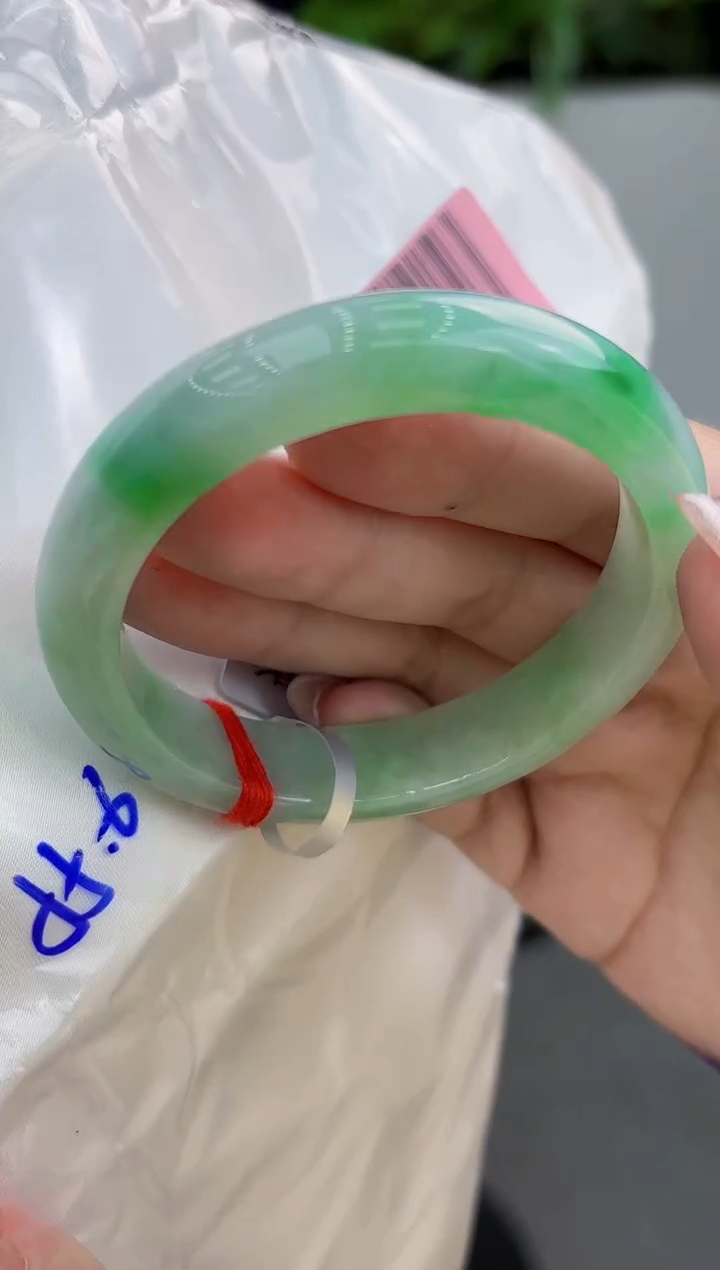 【闪购商品】翡翠手镯未镶嵌翡翠手镯