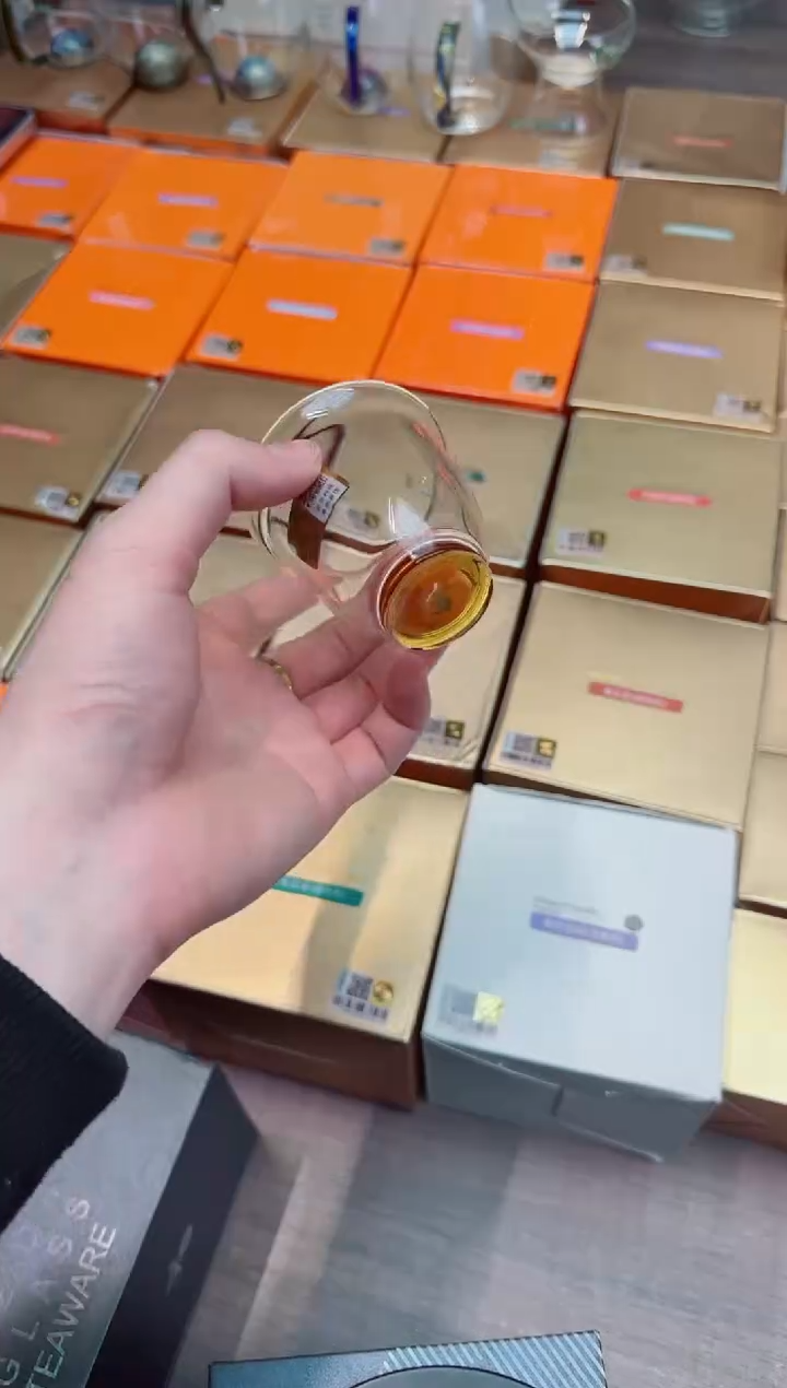 韵杯琥珀色1支---