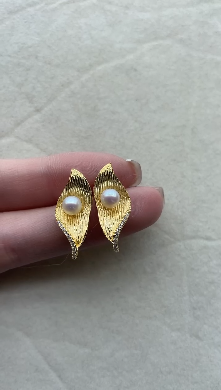 【闪购商品】淡水珍珠耳饰银S925镶嵌104