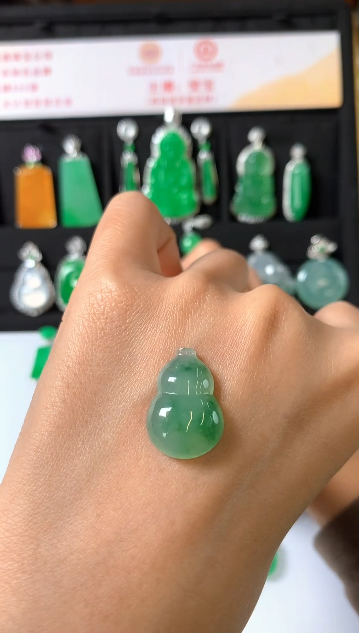 未镶嵌定制翡翠裸石（镶嵌定制）