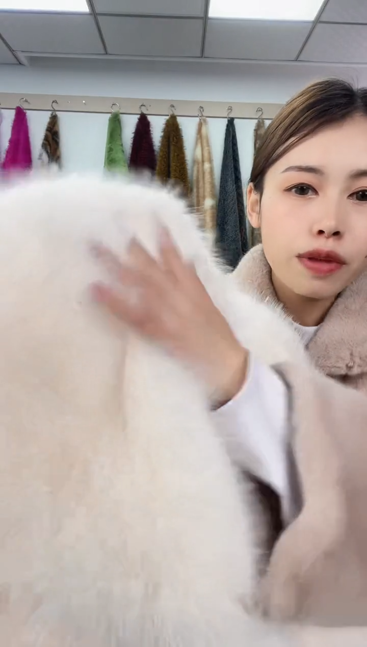 狐狸毛D584，尺寸1.8*1