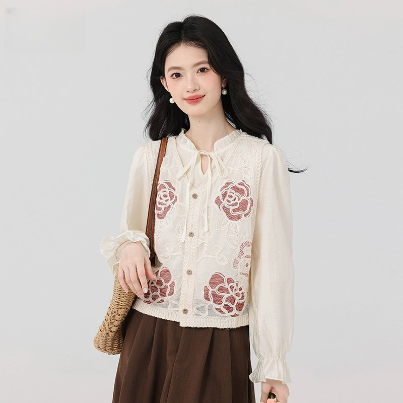 法式v领镂空针织马甲背心女2025春新款叠穿系带衬衫两件套装