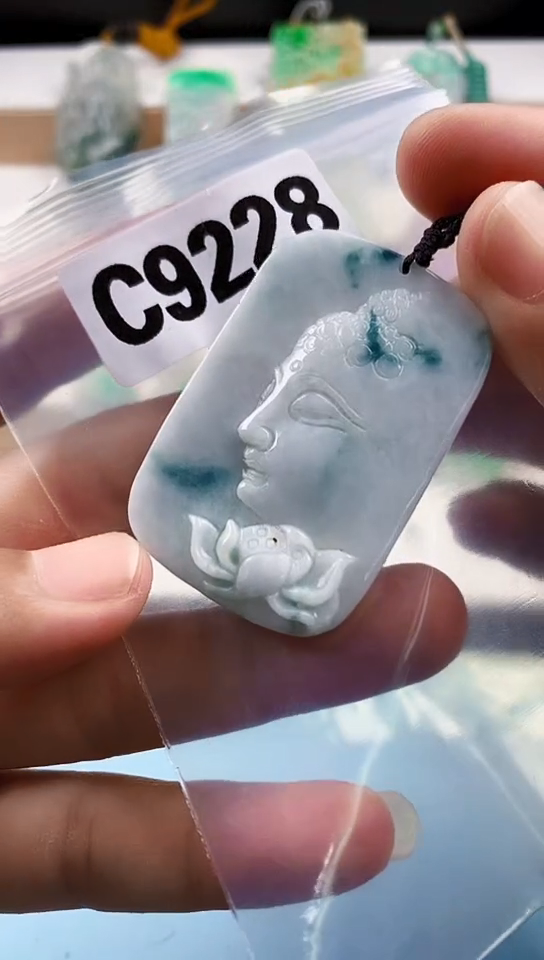 翡翠未镶嵌颈饰天然翡翠吊坠挂件