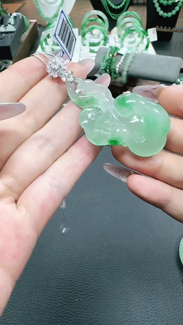 未镶嵌1石英质玉（非洲翠）/0958