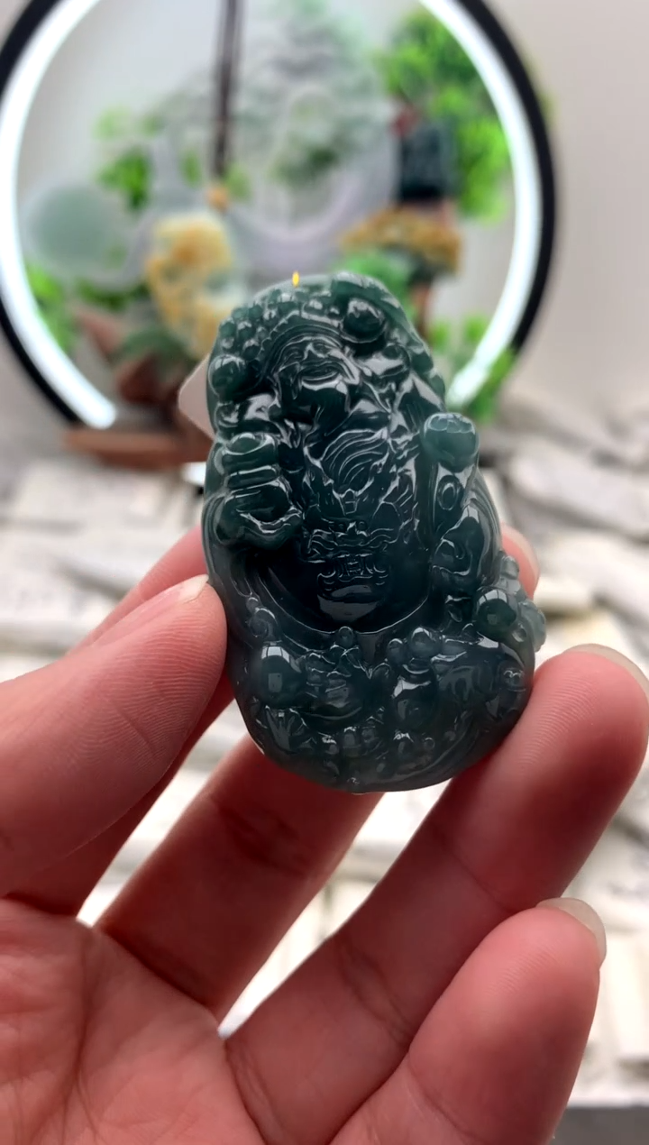 【闪购商品】翡翠颈饰未镶嵌财神【品质一般能接受再拍】