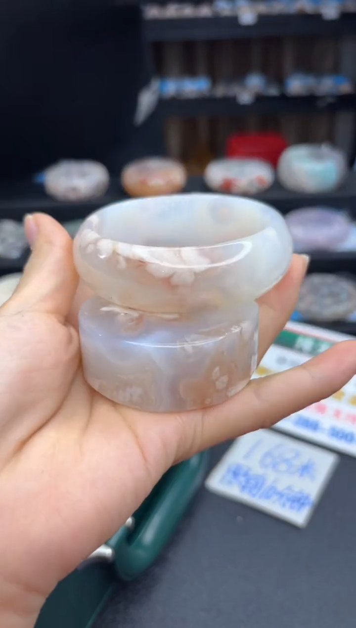 【闪购商品】石英质玉手镯未镶嵌73（59圈赠送镯心）