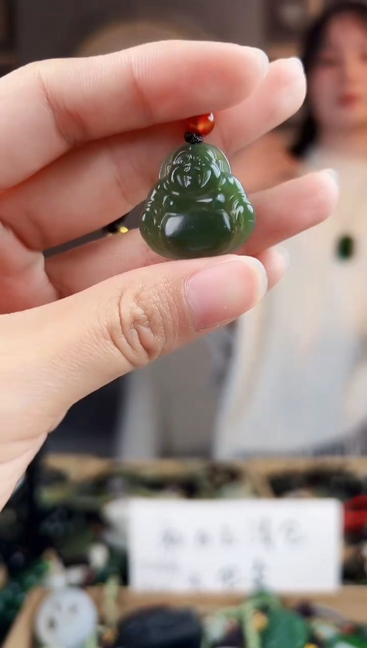 颈饰未镶嵌和田玉拍一发一，多样性发货