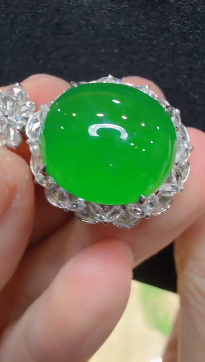 吊坠(不含链)18K金镶嵌翡翠多样性团购发一件