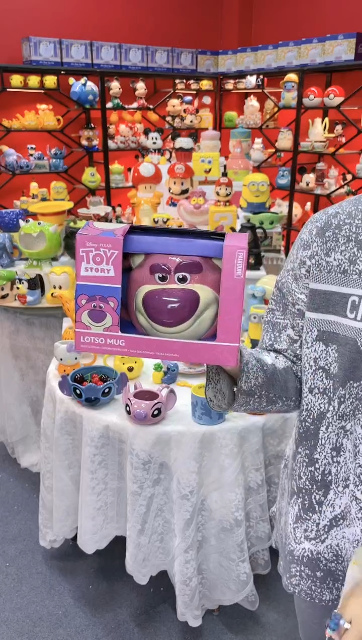 【闪购商品】1草莓熊陶瓷杯（原盒）