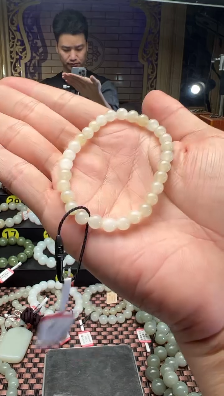【闪购商品】和田玉手串未镶嵌且末料迪克兰手串卡6