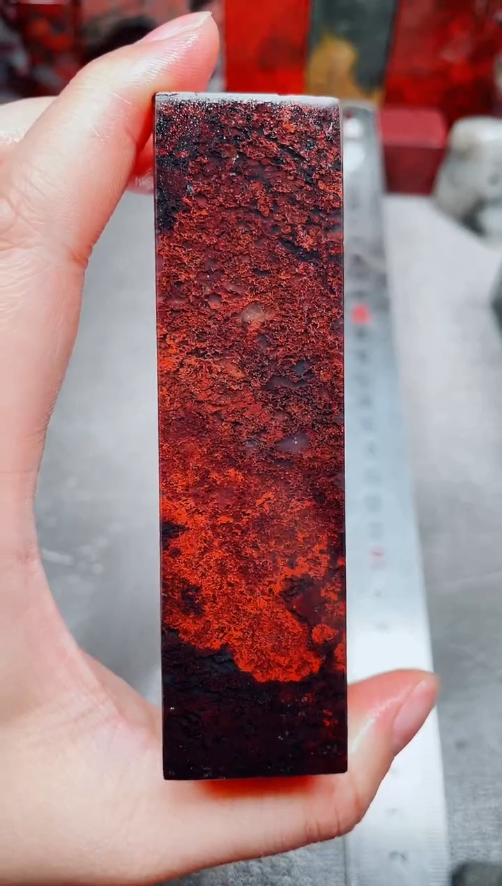 桂林鸡血玉素章3.0左右10