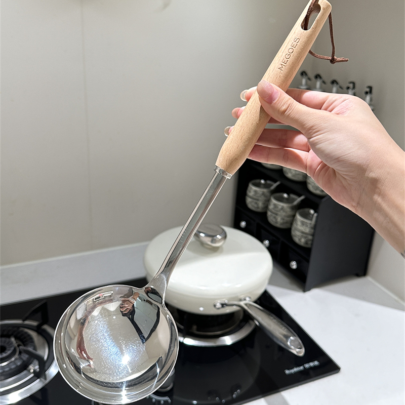 麦高思实木柄炒勺