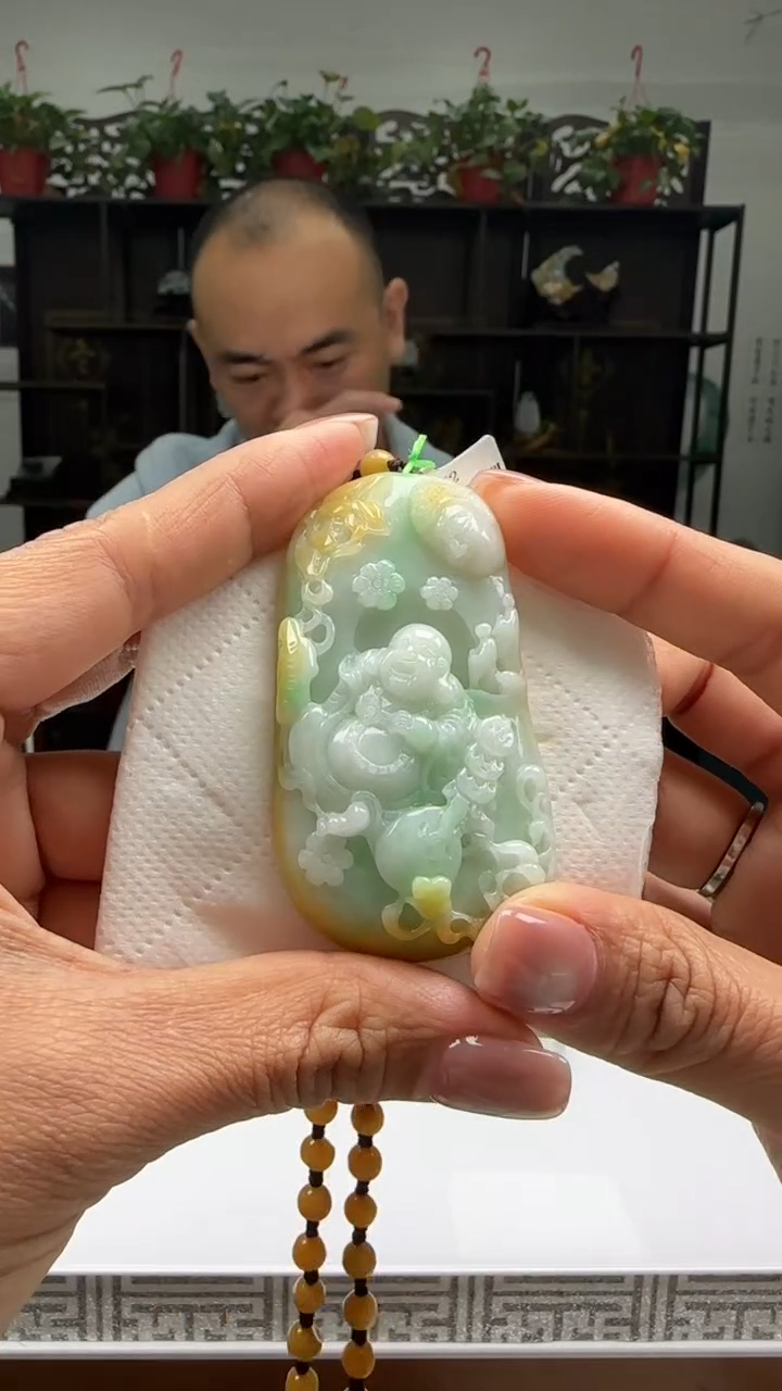 【闪购商品】翡翠颈饰未镶嵌天然翡翠A货吊坠