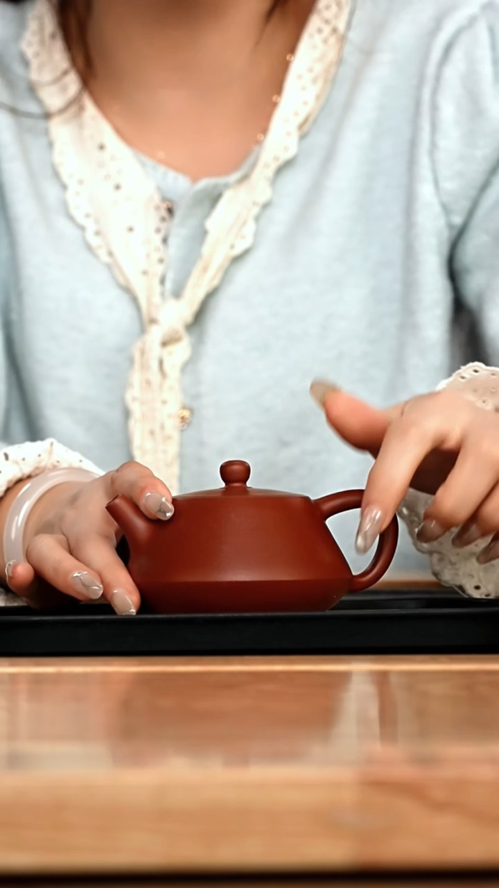 【闪购商品】紫砂茶壶光素柱础壶一只