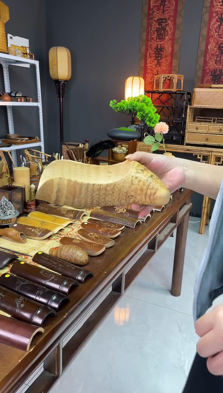 竹根果盘纯手工制作