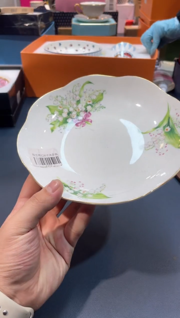 【闪购商品】碗C212全场正品，京东包邮