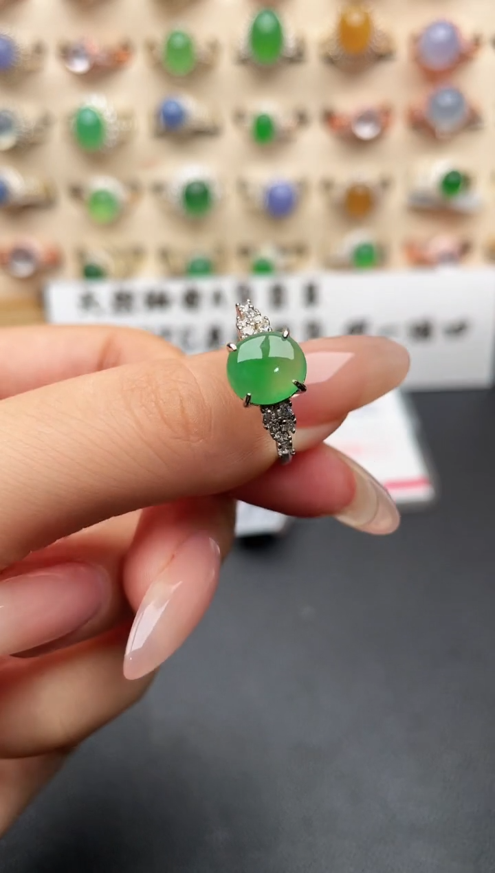 银S925镶嵌戒指翡翠一物一证一礼盒