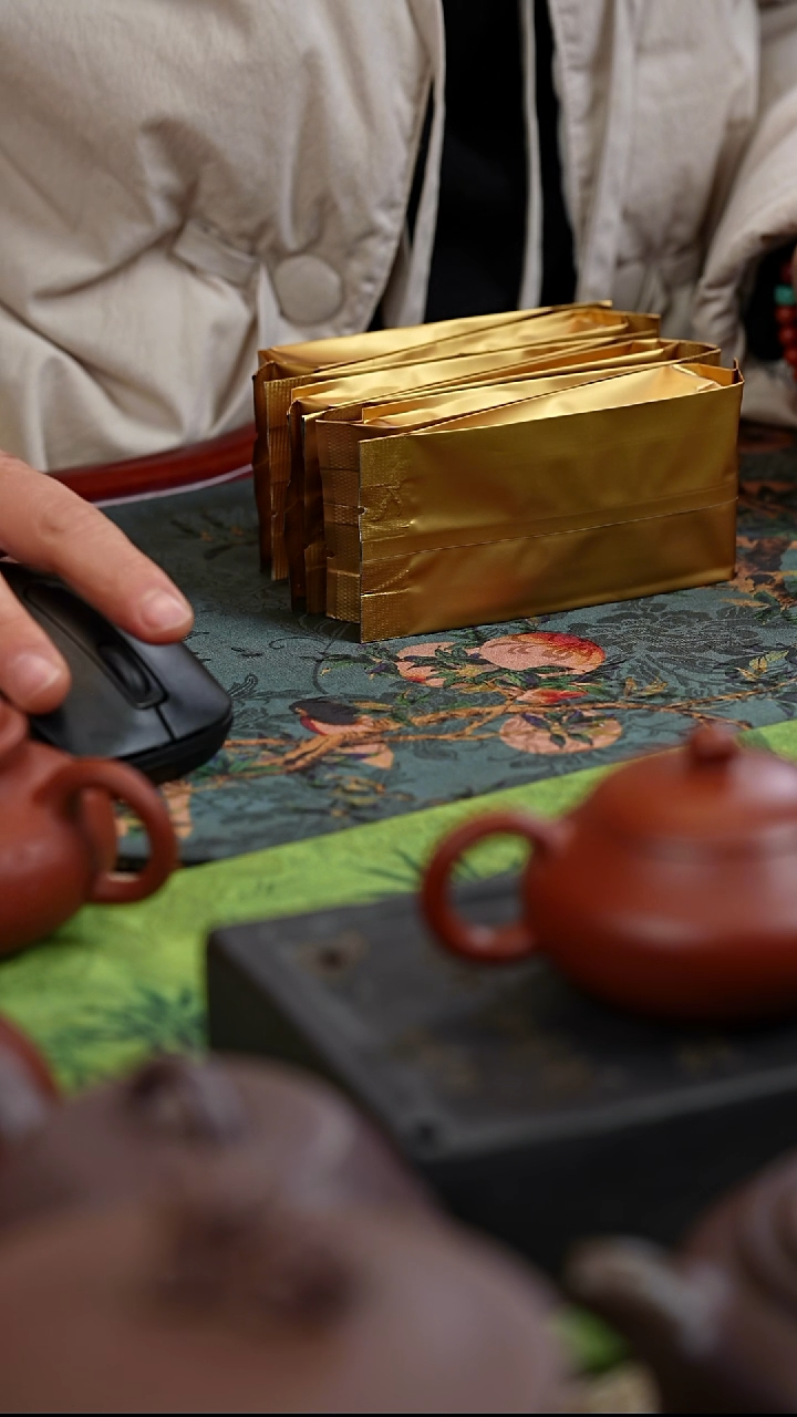 茶壶紫砂?**壳雨璠  私房 6泡