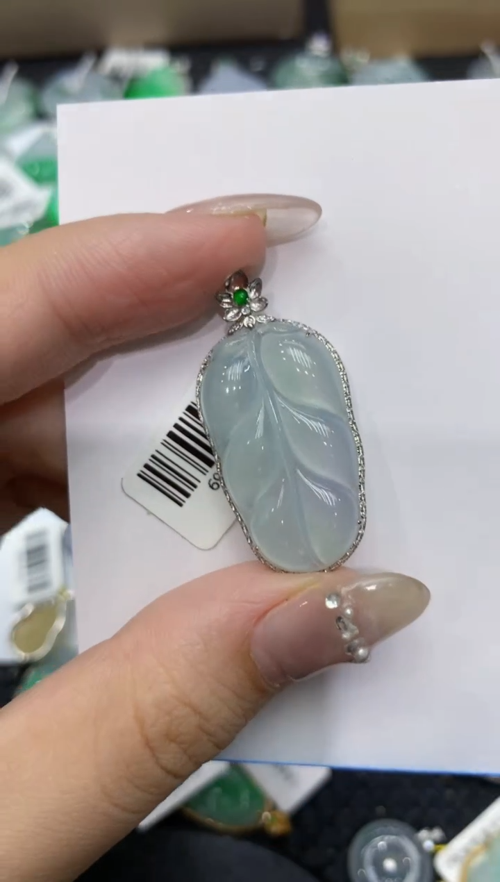 【闪购商品】翡翠颈饰18K金镶嵌222222222