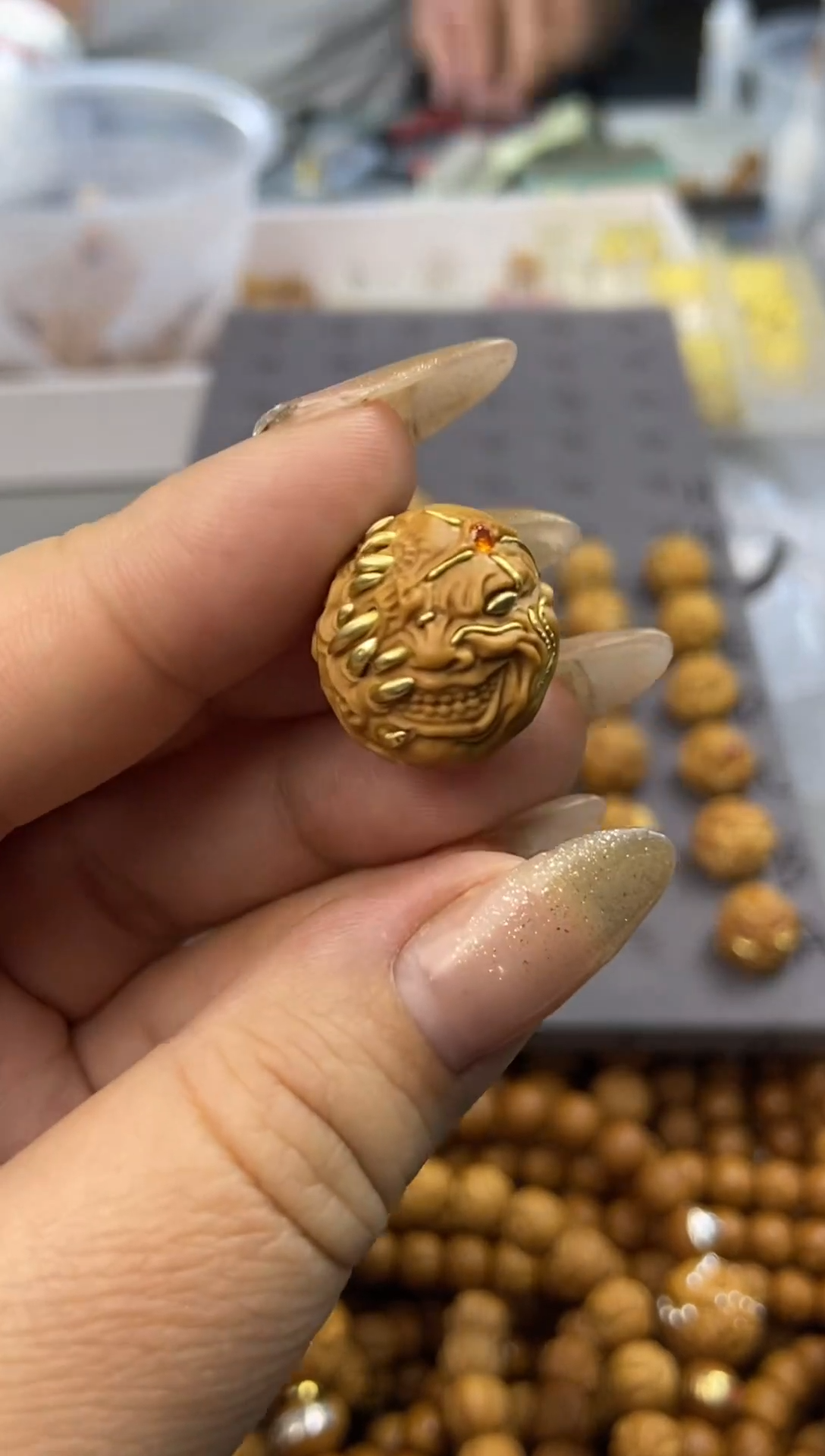 吊坠文玩核桃欧****涯45恶僧