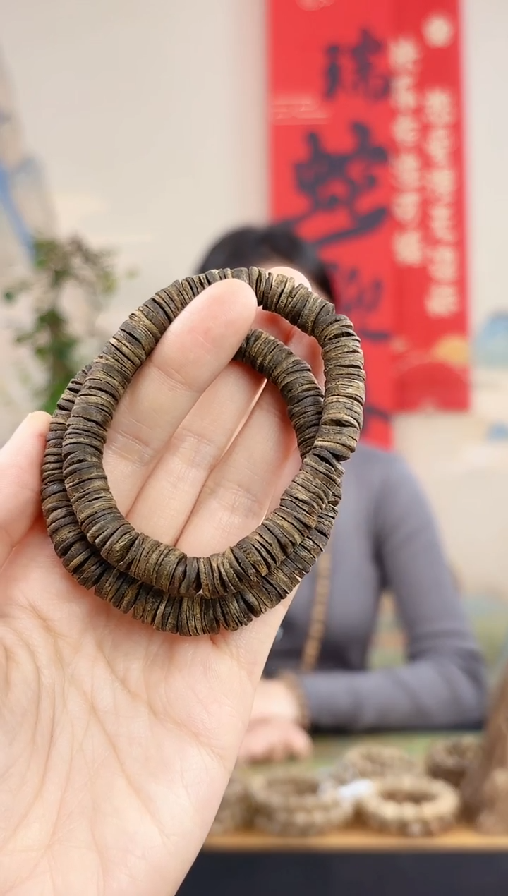 【闪购商品】沉香手串海南莺歌绿棋随型沉水药片多样性发其一