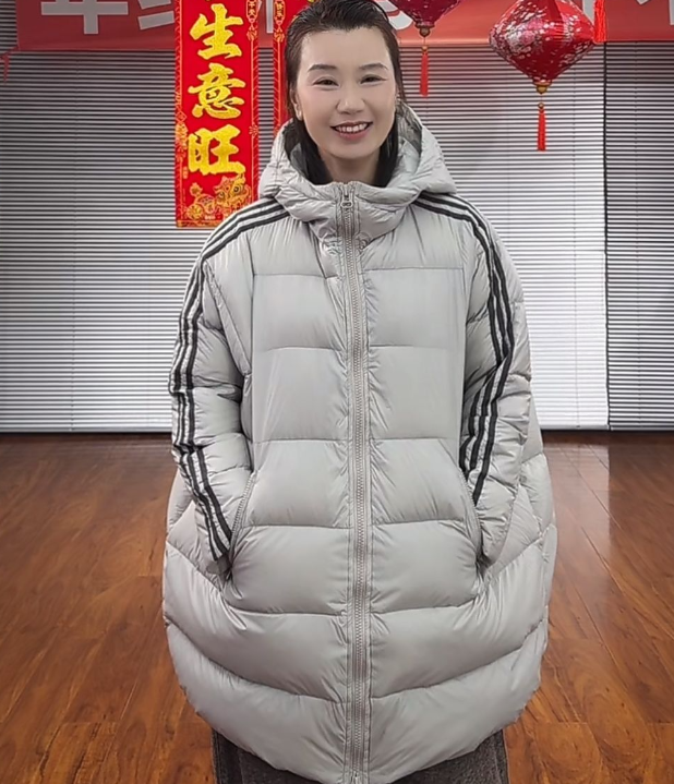 2025冬季休闲短款保暖外套1858