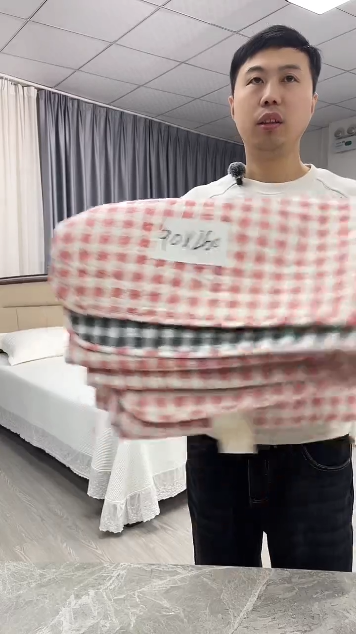 棉福利床盖简约格子90*270