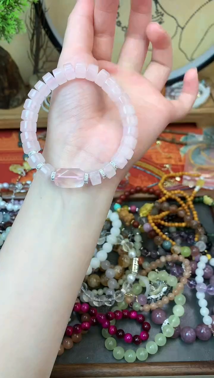 【闪购商品】水晶手链未镶嵌136手串