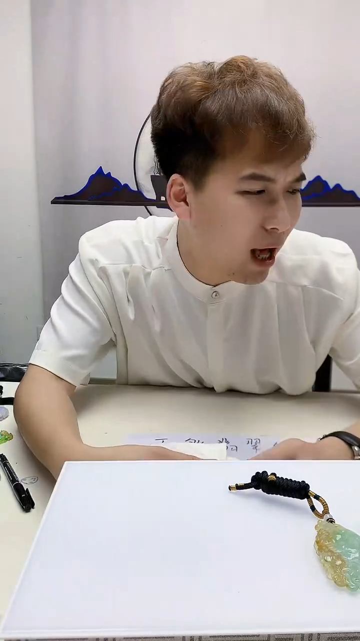 定制翡翠未镶嵌4868zm-毛货挂件