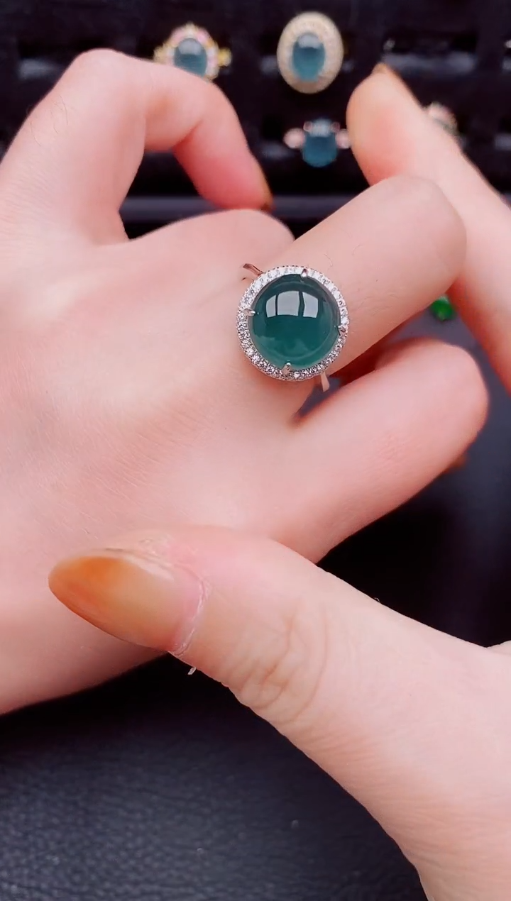 【闪购商品】翡翠戒指银S925镶嵌天然a货翡翠823