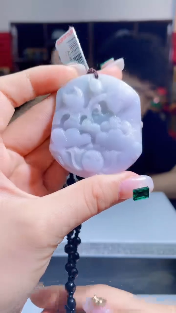 【闪购商品】翡翠吊坠(不含链)未镶嵌A136